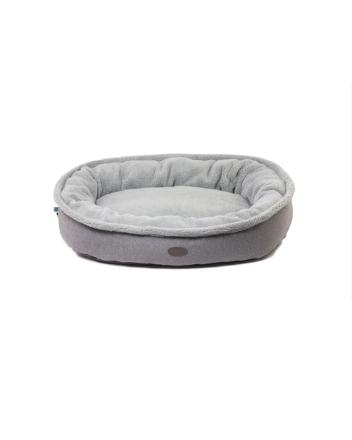 Chester & Lee | Furry Bagel Dog Bed